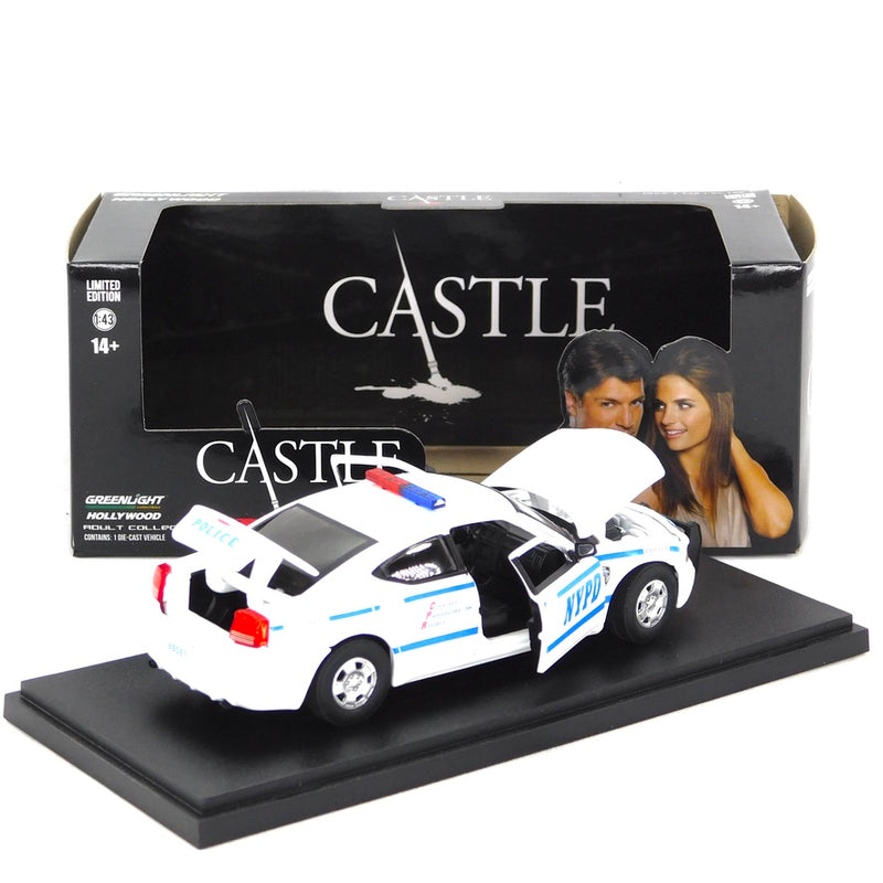 Hollywood 86603 2006 Dodge Charger Castle 1:43 Diecast