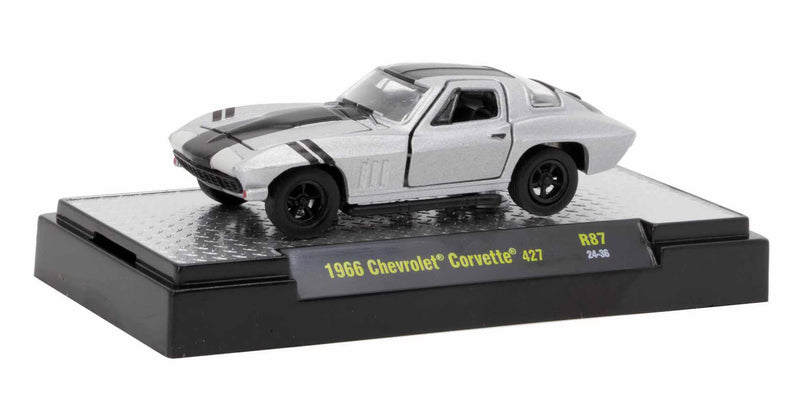 1966 Chevrolet Corvette 427 M2 Machines 1:64 Scale Auto-Thentics Release 87