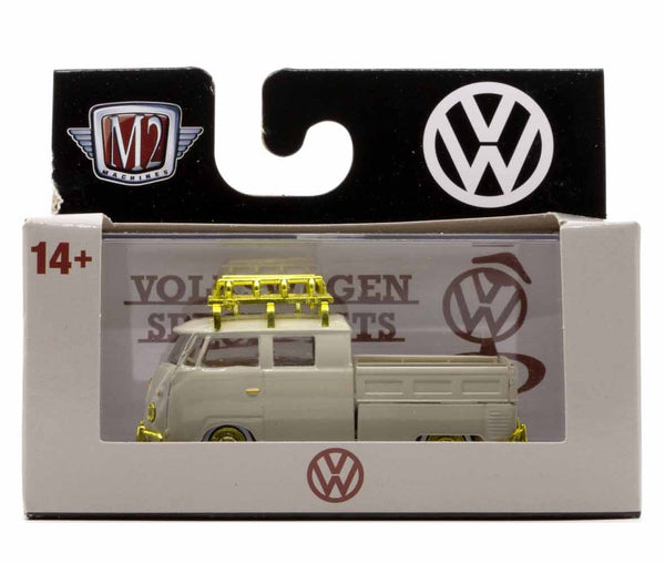 Chase 1959 Volkswagen Double Cab M2 Machines 1:64 Scale Auto-Thentics Release 93