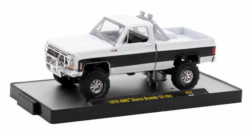 1976 GMC Sierra Grande 15 M2 Machines 1:64 Scale Auto-Thentics Release 93