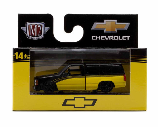 1992 Chevrolet C1500 SS 454 M2 Machines 1:64 Scale Auto-Thentics Release 93