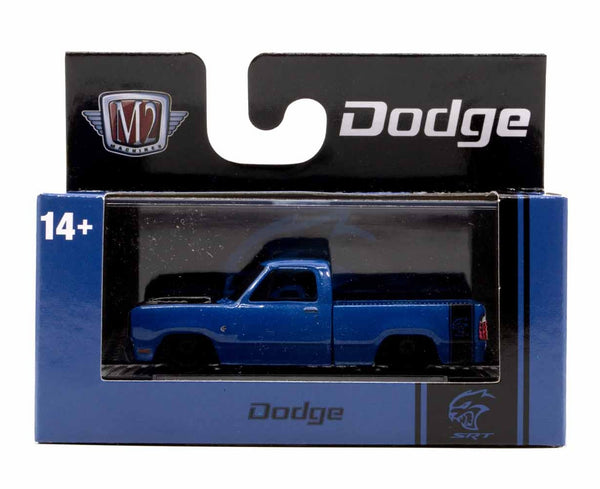 1976 Dodge Adventurer 150 M2 Machines 1:64 Scale Auto-Thentics Release 95