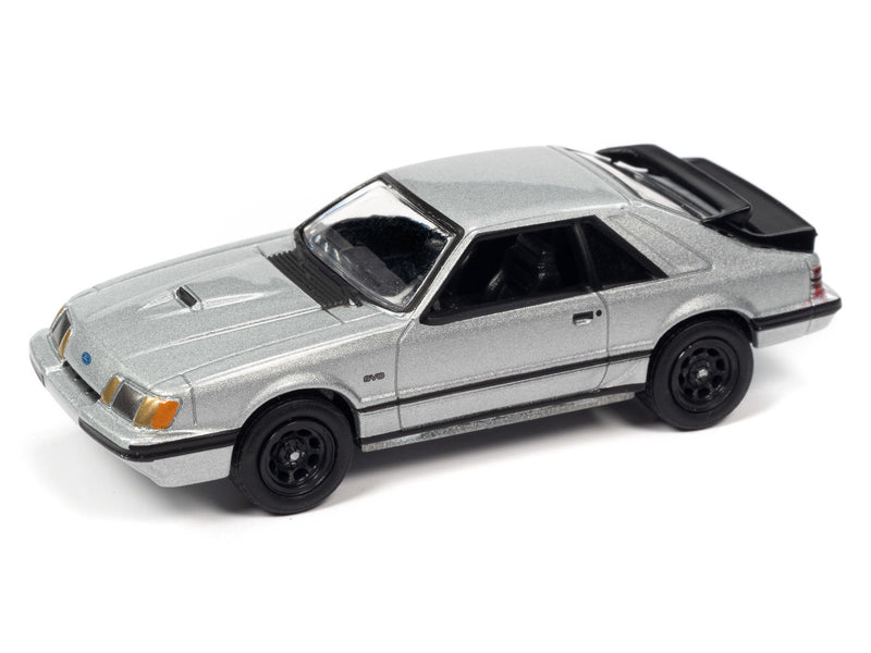 1986 Ford Mustang SVO Silver Johnny Lightning Classic Gold 1:64 Scale 2022 Release 2B