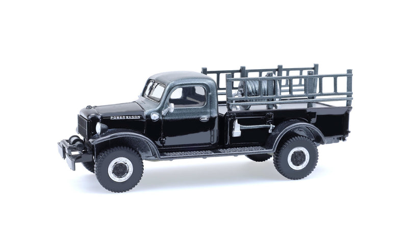 1946 Dodge Power Wagon Fire Truck 1:64 Diecast Black Bandit Series 30