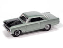 1967 Chevy II Nova & Enclosed Trailer-Car Johnny Lightning Tow & Go 1:64 Scale