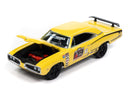 1970 Dodge Super Bee Yellow Johnny Lightning Classic Gold 1:64 Scale