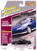 2000 Chevrolet Monte Carlo SS Black Johnny Lightning Classic Gold 1:64 Scale