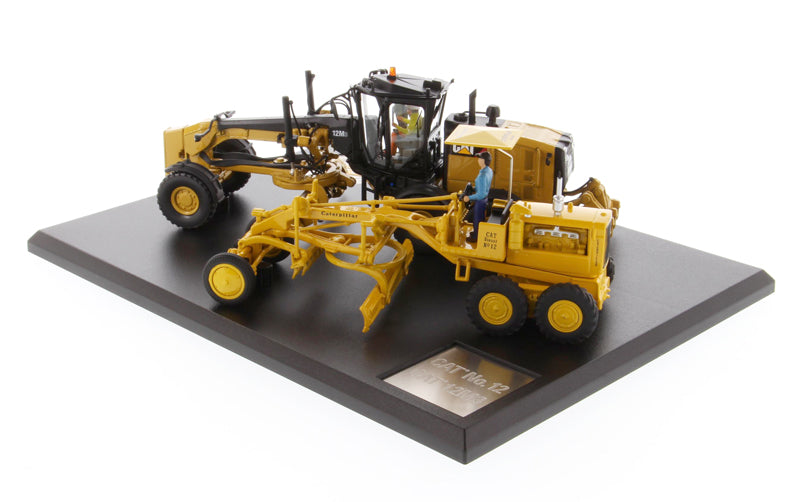 Caterpillar 12M3 and N0. 12 Motor Grader Evolution Series 1:50 Scale Diecast 85560