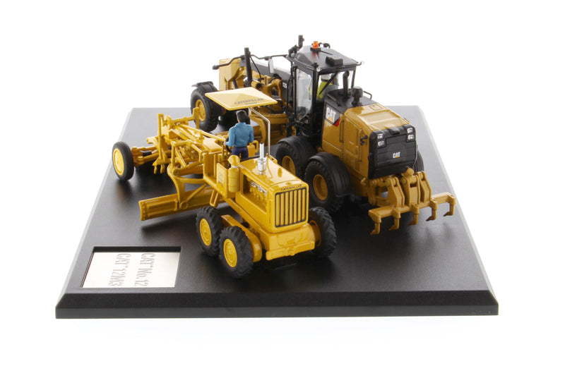 Caterpillar 12M3 and N0. 12 Motor Grader Evolution Series 1:50 Scale Diecast 85560