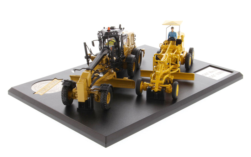 Caterpillar 12M3 and N0. 12 Motor Grader Evolution Series 1:50 Scale Diecast 85560