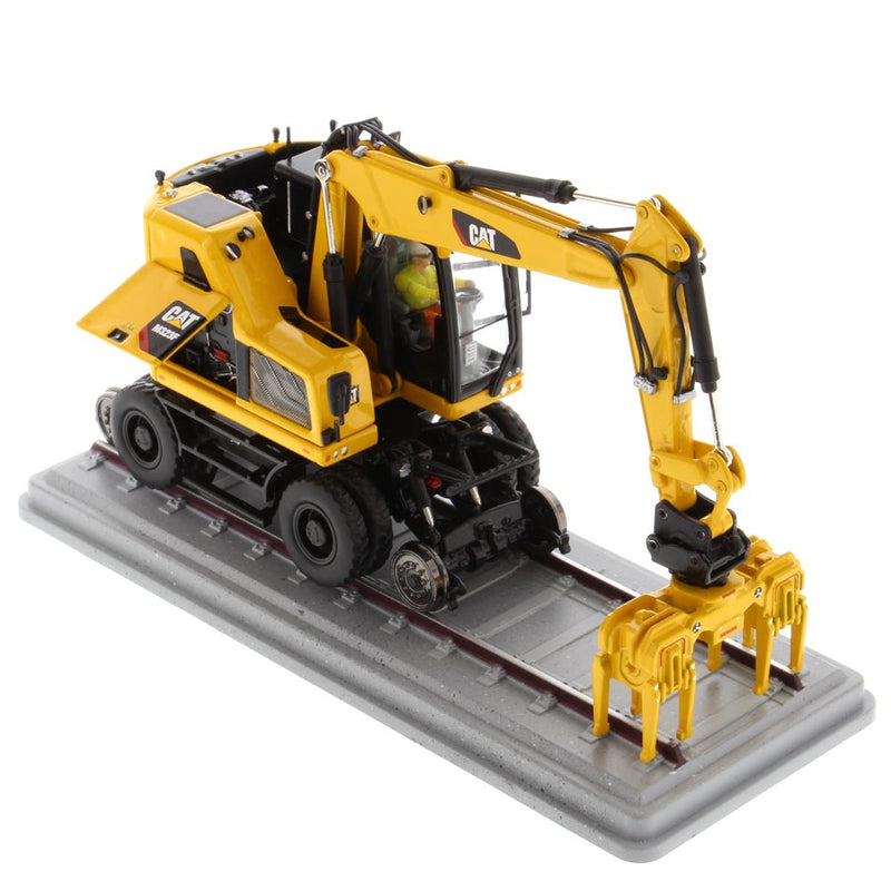 Caterpillar M323F Railroad Wheeled Excavator 1:50 Scale Diecast 85661