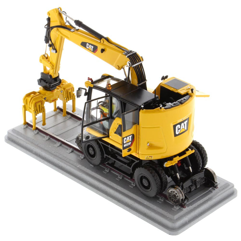 Caterpillar M323F Railroad Wheeled Excavator 1:50 Scale Diecast 85661