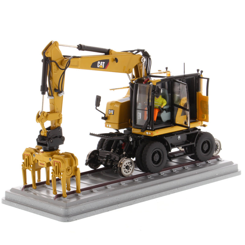 Caterpillar M323F Railroad Wheeled Excavator 1:50 Scale Diecast 85662