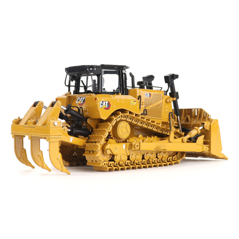 Caterpillar D8 Track Type Tractor 1:50 Scale Diecast 85757