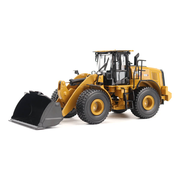 Caterpillar 950 Wheel Loader 1:50 Scale Diecast 85770