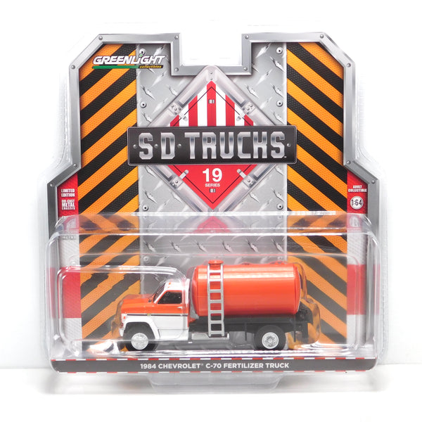 S.D. Trucks 45190A 1984 Chevrolet C-70 Fertilizer Truck 1:64 Diecast