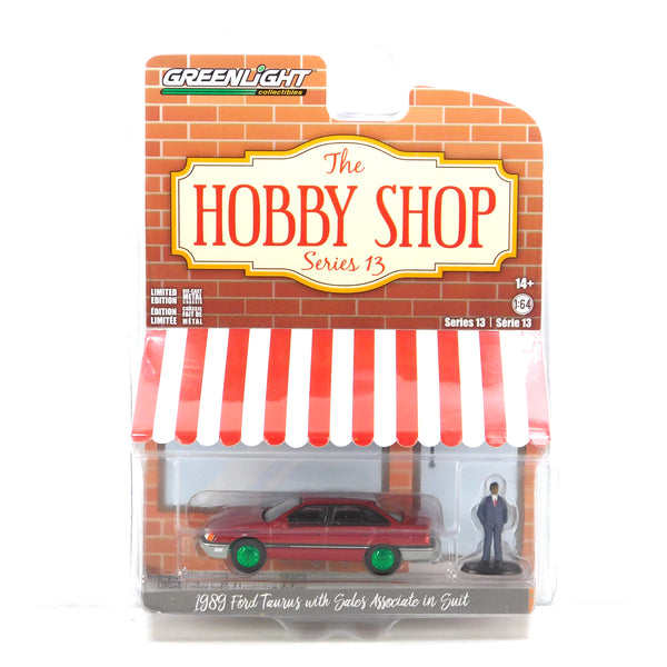 Green Machine Hobby Shop 97130-D 1989 Ford Taurus 1:64 Diecast