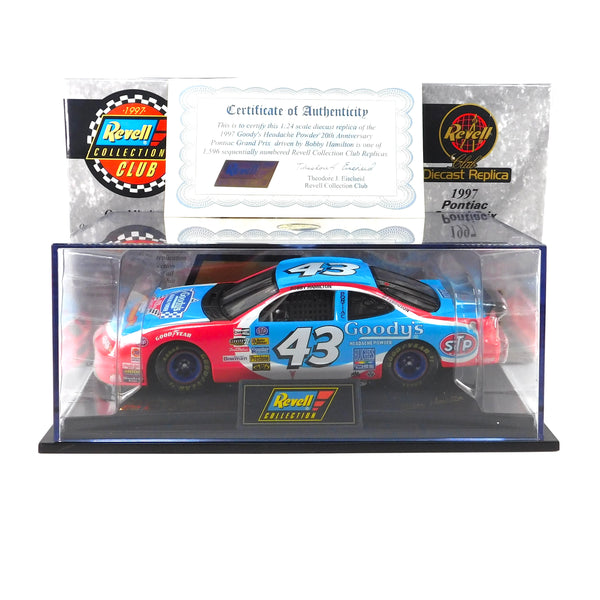 *Pre-Owned* Bobby Hamilton 1997 STP Revell Club 1:24 Nascar Diecast