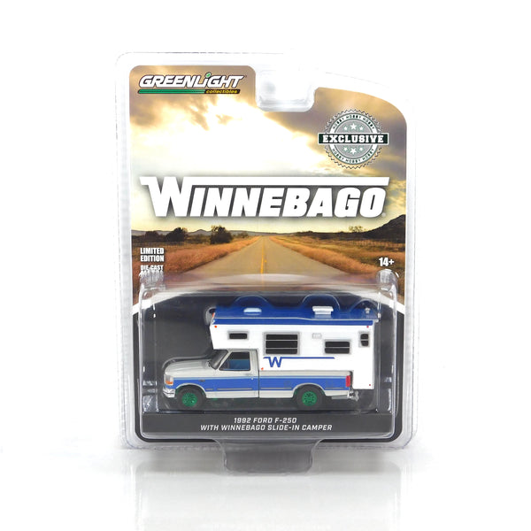 Green Machine Hobby Exclusive 30448 1992 Ford F-250 Long Bed with Winnebago Camper 1:64 Diecast
