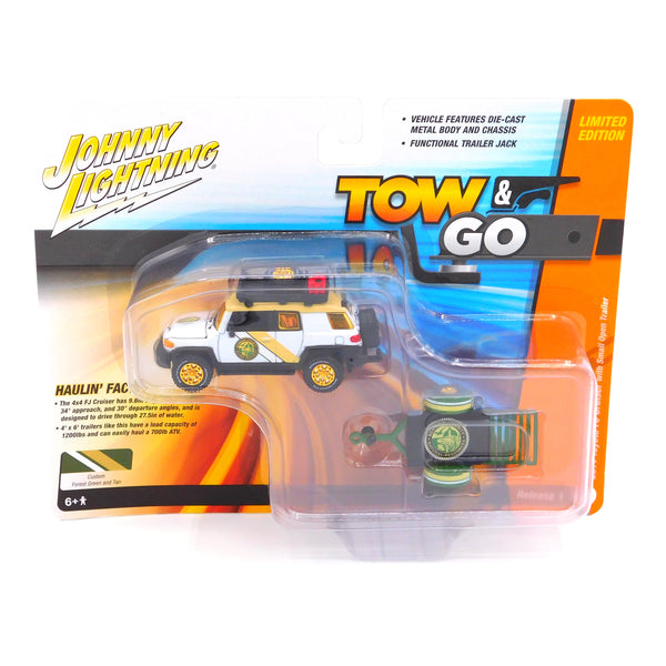 Chase 2014 Toyota FJ Cruiser & Trailer Johnny Lightning Tow & Go 1:64 Scale