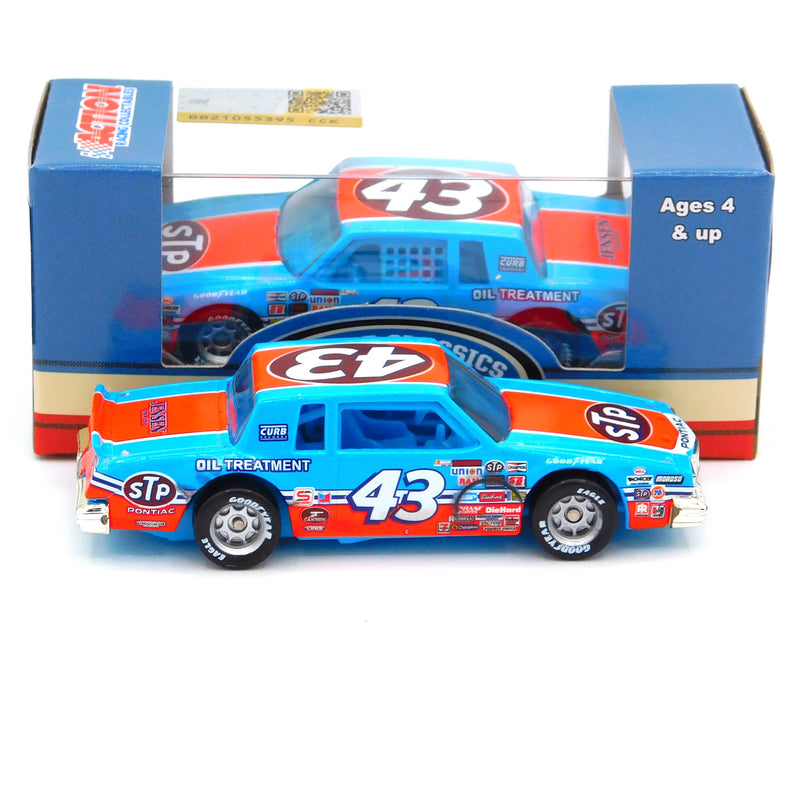 Richard Petty 1984 STP Daytona 200th Win 1:64 Nascar Diecast