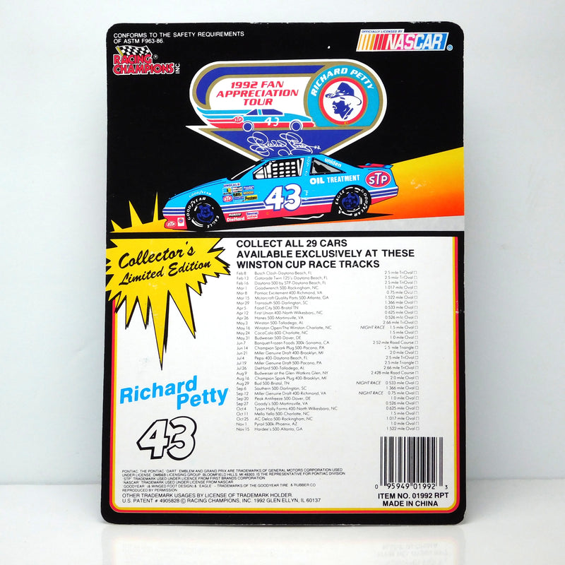 *Pre-Owned* Richard Petty 1992 STP Rockingham Racing Champions 1:64 Nascar Diecast