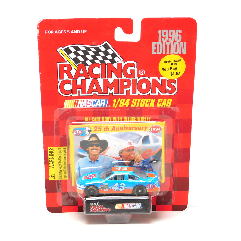 RACING CHAMPIONS★CHEVY VAN QUEEN★ミニカー RACING CHAMPIONS☆CHEVY VAN QUEEN☆ミニカー - メルカリ