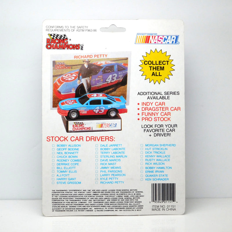 *Pre-Owned* Richard Petty 1991 STP Racing Champions 1:64 Nascar Diecast