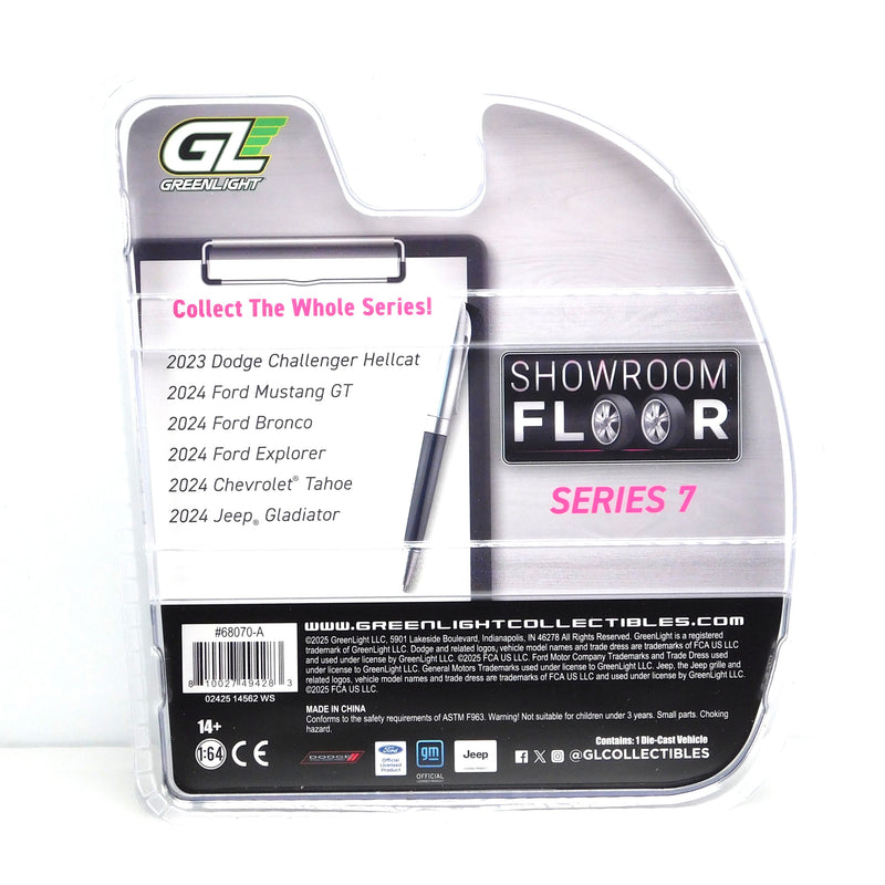 2024 Ford Mustang GT 1:64 Diecast Showroom Floor