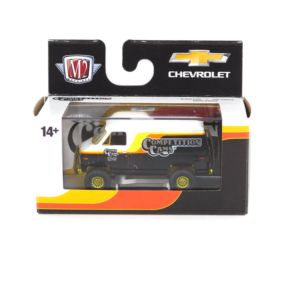 Chase 1971 Chevrolet Van G10 M2 Machines 1:64 Scale Detroit Muscle Release 74