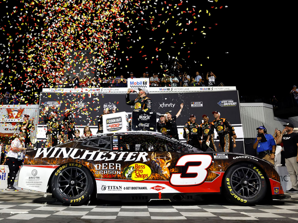 *Pre-Order* Austin Dillon 2025 Bass Pro Shops Winchester Deer Season Richmond Win Elite 1:24 Nascar Diecast