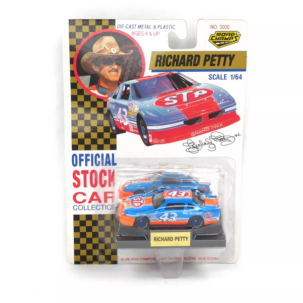 *Pre-Owned* Richard Petty 1992 #43 STP Road Champs 1:64 Nascar Diecast