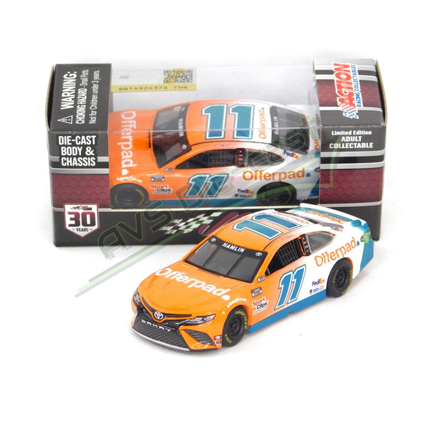 Denny Hamlin 2021 Offerpad 1:64 Nascar Diecast Chassis Rubber Tires - Lionel Racing - AVS Diecast