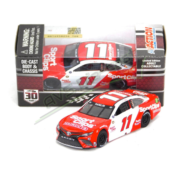 Denny Hamlin 2021 Sport Clips Throwback 1:64 Nascar Diecast Chassis Rubber Tires - Lionel Racing - AVS Diecast