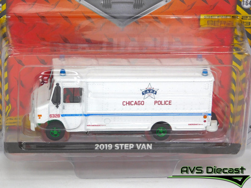Green Machine H.D. Trucks 33230-C 2019 Step Van - Greenlight - AVS Diecast