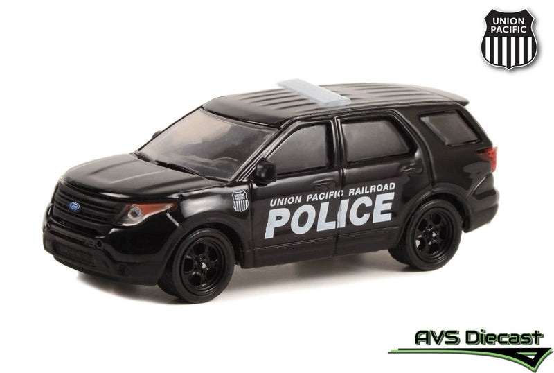 Hobby Exclusive 30386 2015 Ford Police Interceptor Utility Union Pacific - Greenlight - AVS Diecast